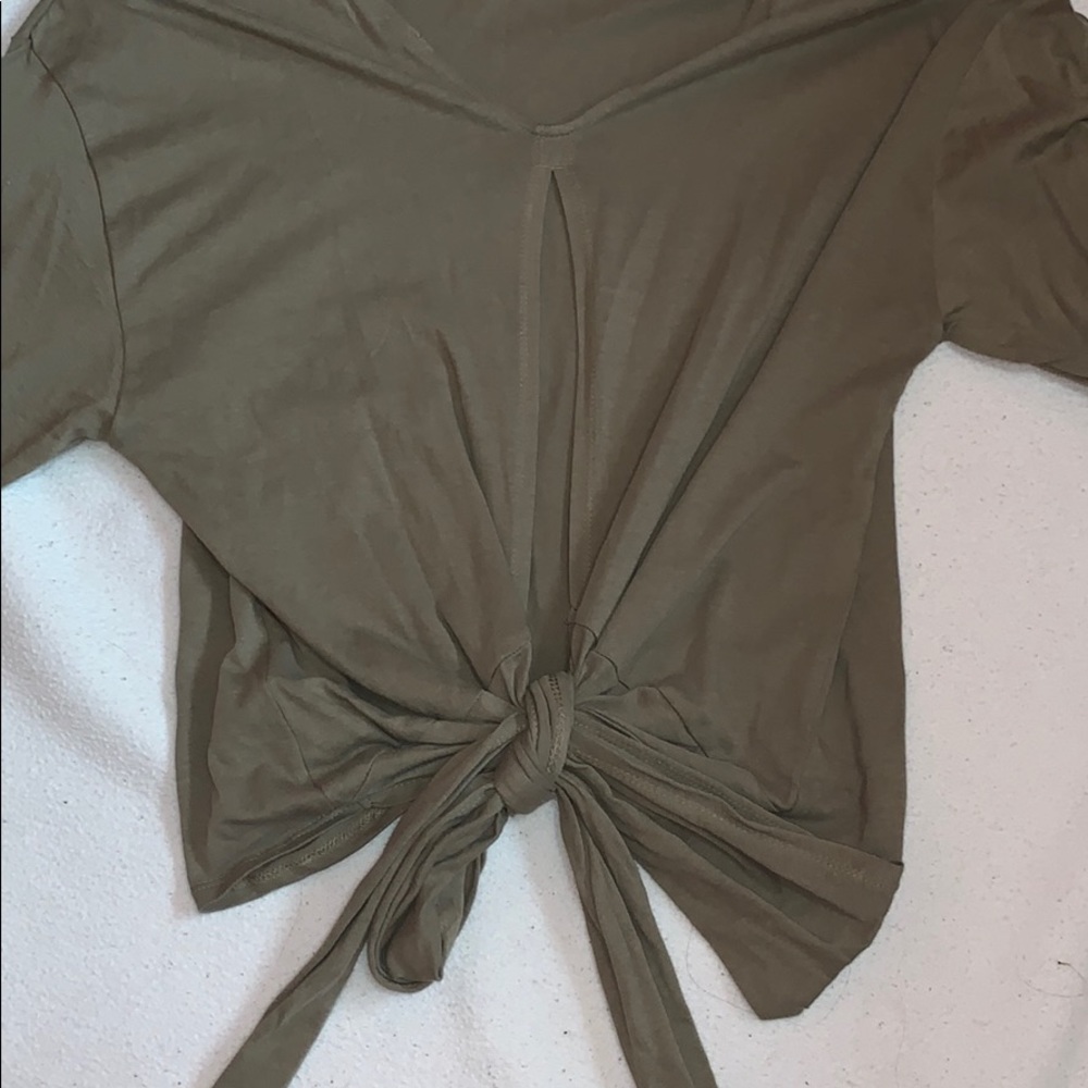 Open back, tie-back long sleeve top